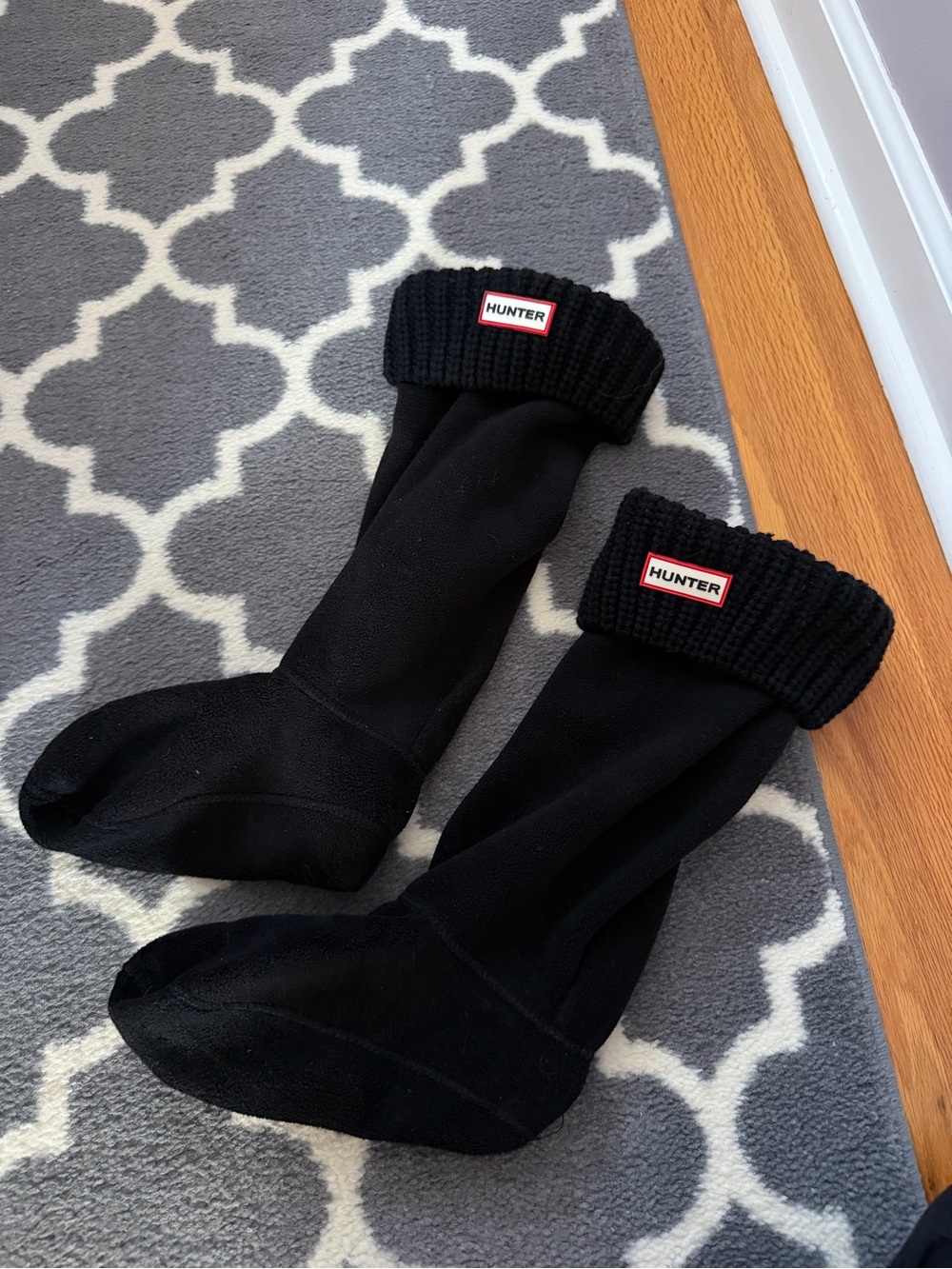 Hunter Black Knit Cuff Boot Liners with Logo Patch Size Medium US Woman’s 5-7